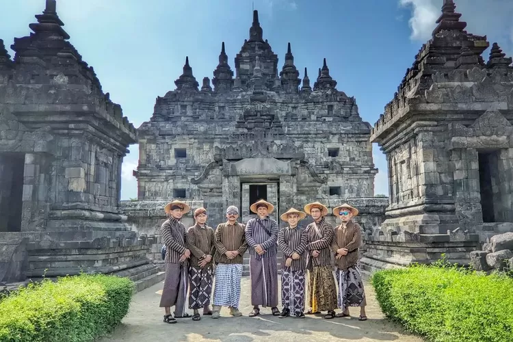 Objek Wisata Di Sekitar Candi Prambanan